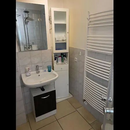 Neu! Am Bauna Apartament *