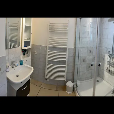 Apartament Neu! Am Bauna Baunatal